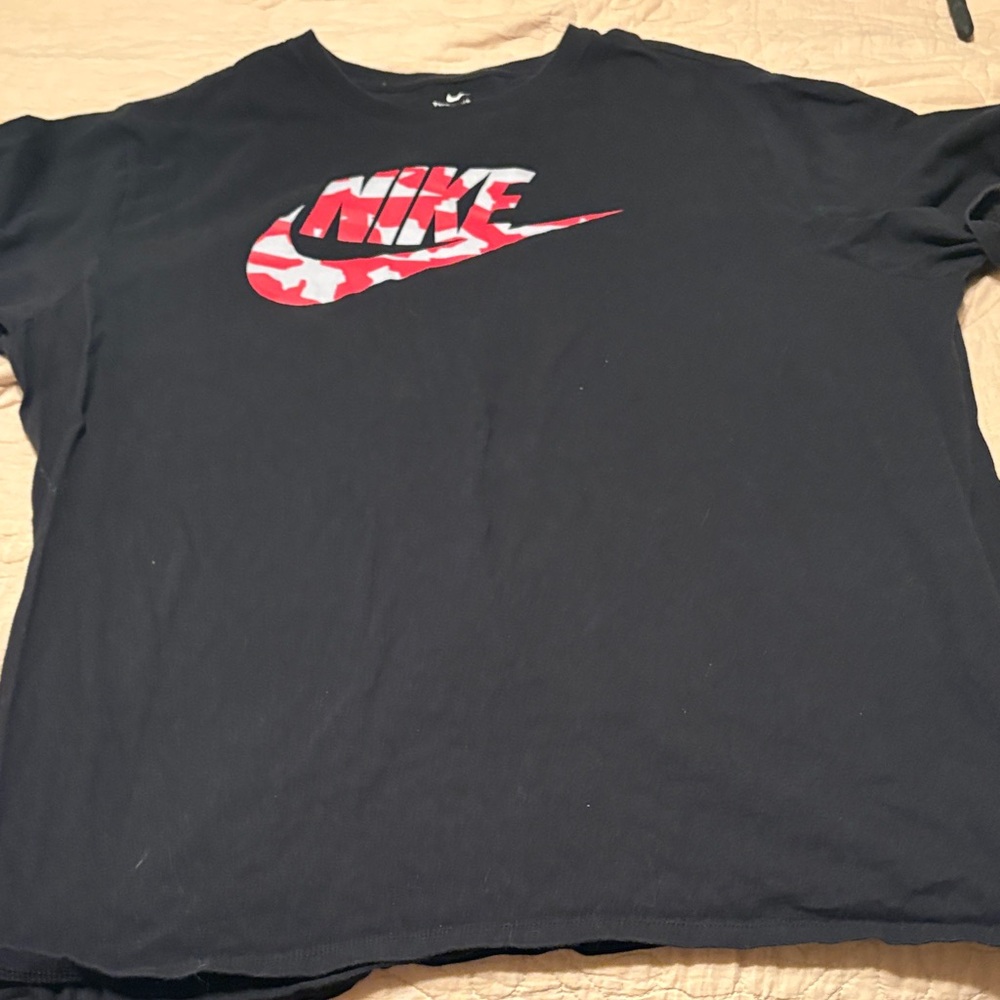 Nike Men's Black Tee with Red Camo Logo
